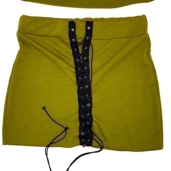 Olive Green Lace Up Skirt Set - Picture 3 of 10